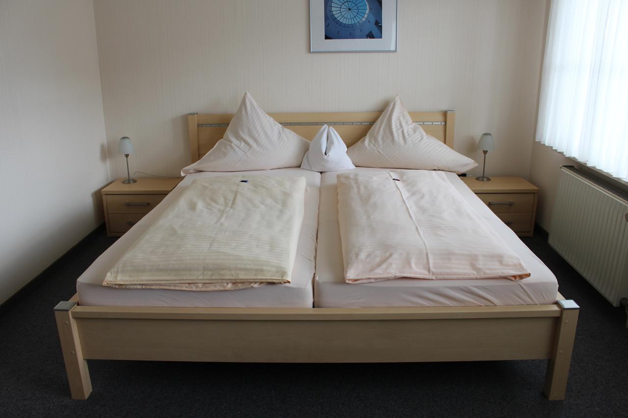 Hotel Schloemer クロッペンブルク エクステリア 写真
